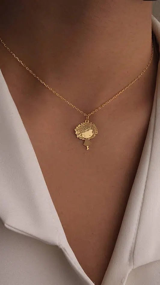 آویز طلا دختر بچه مو فرفری - Image 3