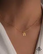 آویز طلا حرف H - Image 2