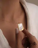 آویز طلا مستطیلی صدفی بزرگ - Image 2
