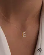 گردنبند طلا حرف E نگین دار - Image 2