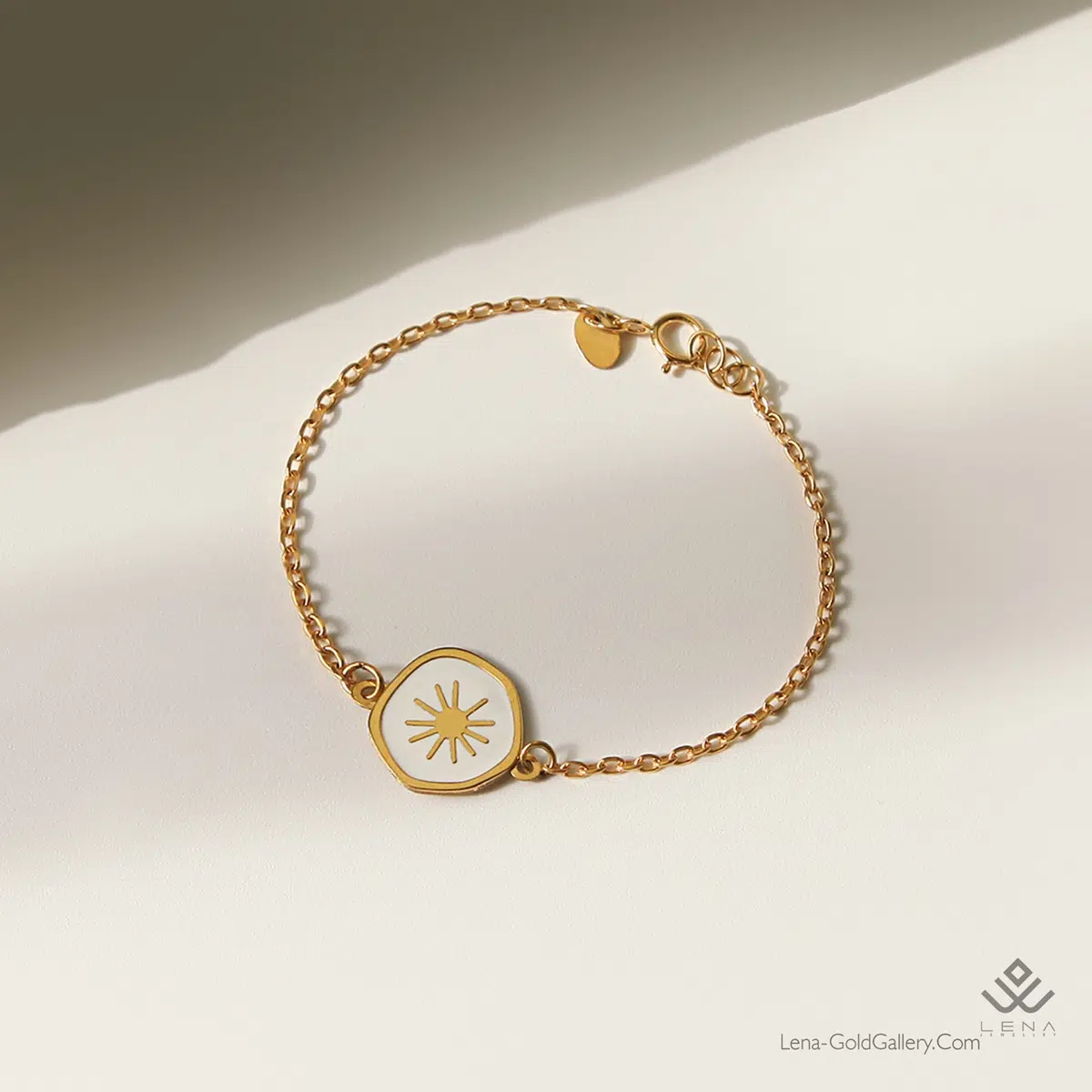 دستبند طلا خورشید میناکاری - Image 2