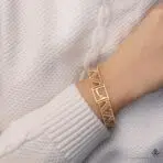 دستبند طلا و میوکی حرف الف - Image 2