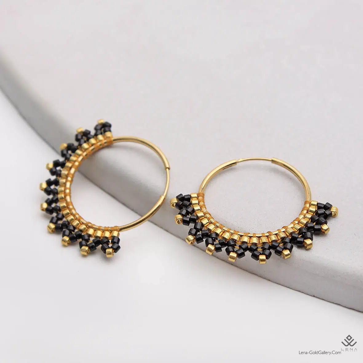 گوشواره طلا میوکی مشکی کوچک - Image 2