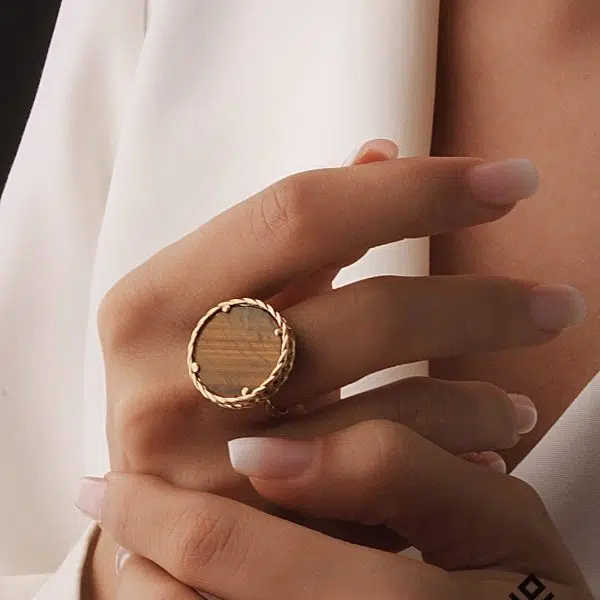 انگشتر طلا سنگ کهربانی