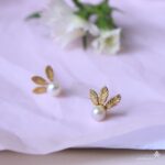 گوشواره میخی برگ و مروارید